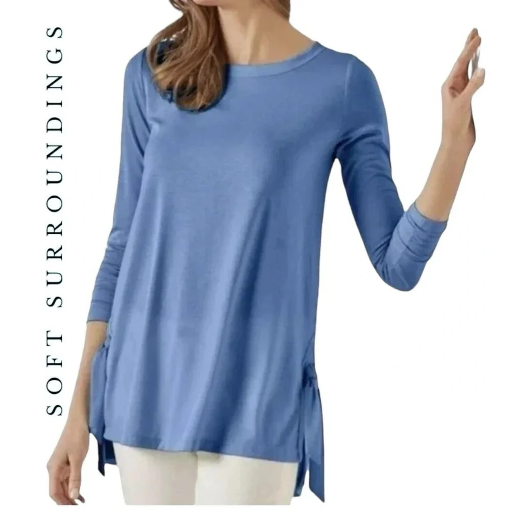 1718. SOFT SURROUNDINGS LONG SLEEVE TOP SIZE SMALL SKY BLUE IN COLOR TIE SIDE
